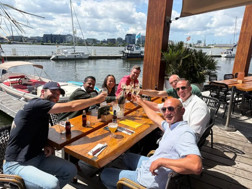 Succesvolle eerste helft van 2025: TEAM AE viert groei en gunningen!